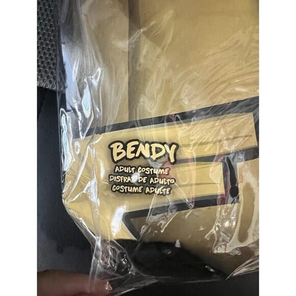 Spirit Halloween Brown Cloak Adult One Size IN PACKAGE 100% Polyester - Picture 2 of 7